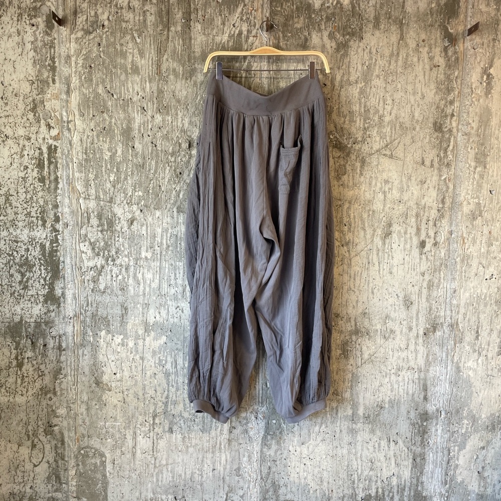 FREE PEOPLE Women's FP Beach Pants Size M In Gray - Picture 6 of 6